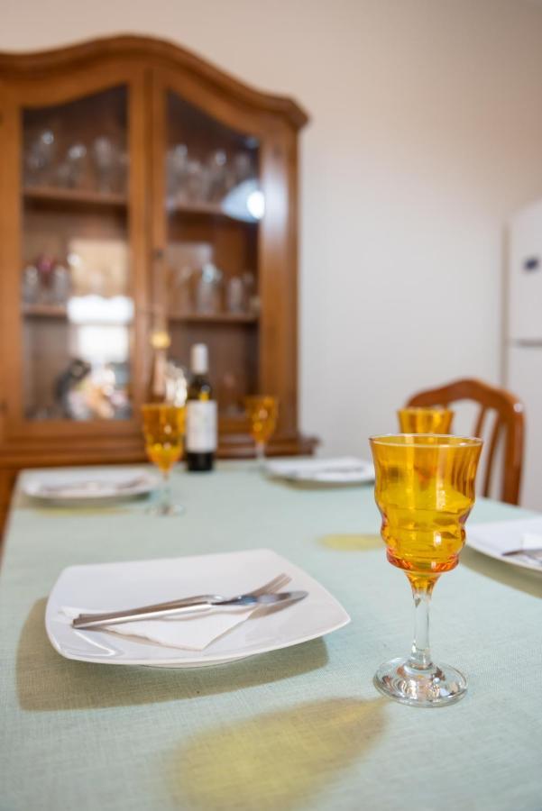 פרבזה Ikaros Apartment מראה חיצוני תמונה