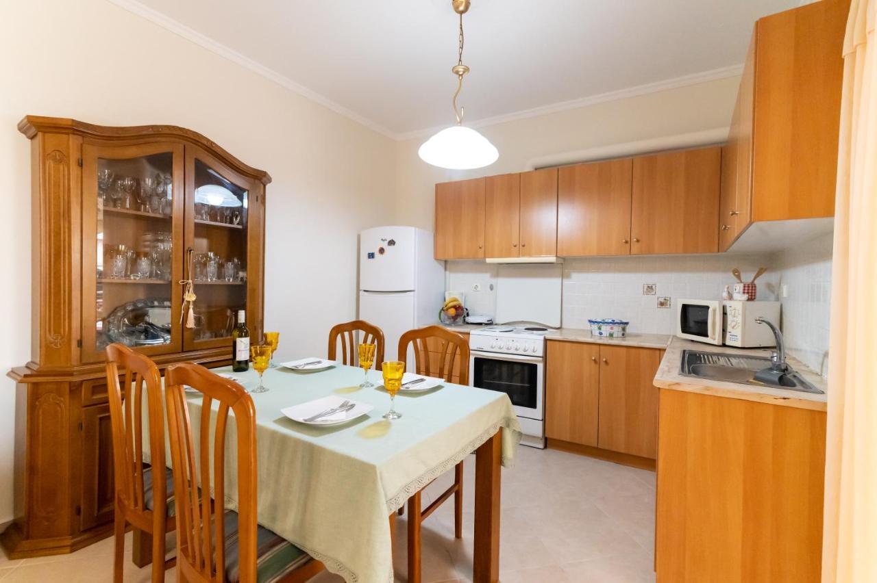 פרבזה Ikaros Apartment מראה חיצוני תמונה